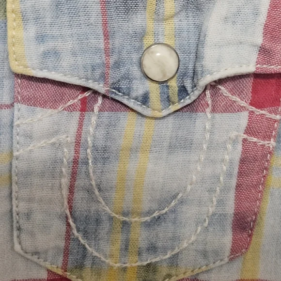 True Religion Western style snap button-down size xs - Picture 13 of 16